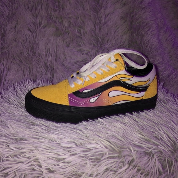 vans purple flame